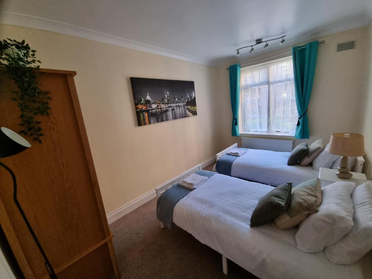 Ew Apartment